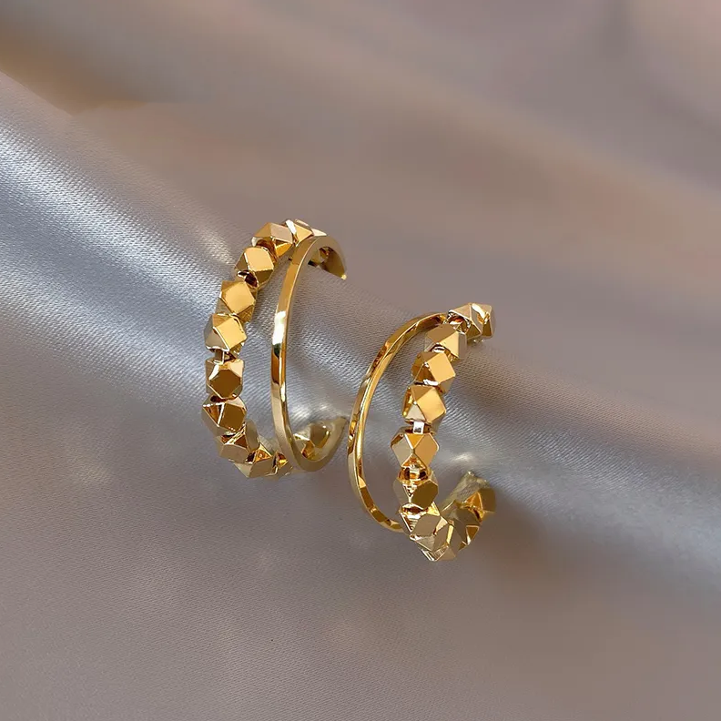 Orecchini Eleganti Placcati Oro con Cubic