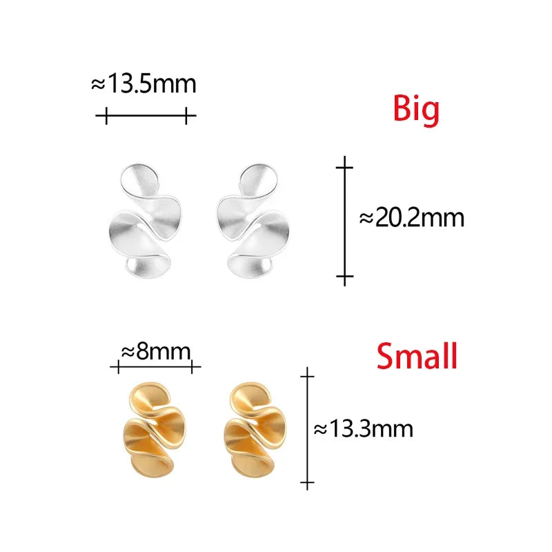 Two-Tone Flower Earrings