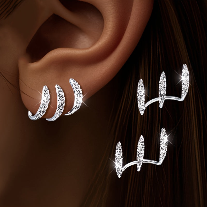 Three-Prong Crystal Stud Earrings