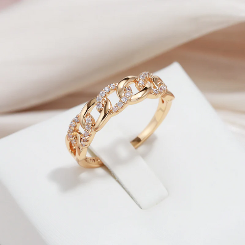 Chic Gold Chain Ring