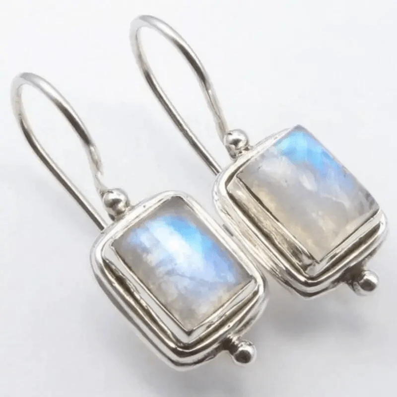 Beatriz Square Moonstone Vintage Earrings