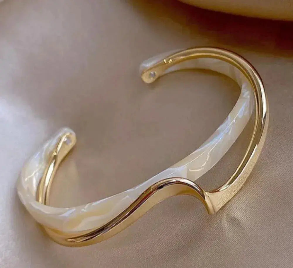 Elegant Gold White Opal Bracelet
